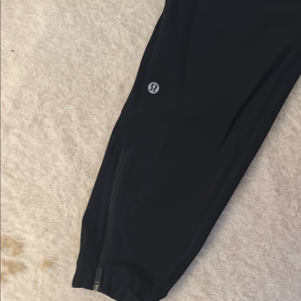 Lululemon Adapted state high rise joggers - Picture 3 of 5